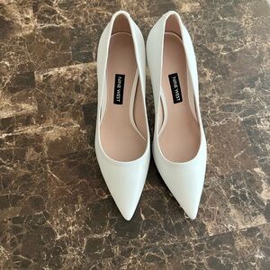 Nine West Elegant Cream Heels